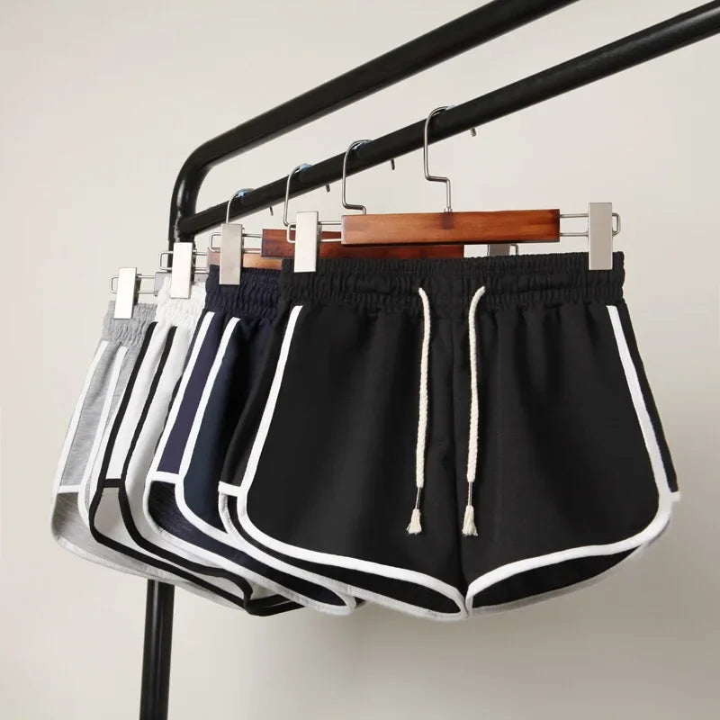 Short Deportivo Retro para Mujer | Estilo, Comodidad y Libertad de Movimiento